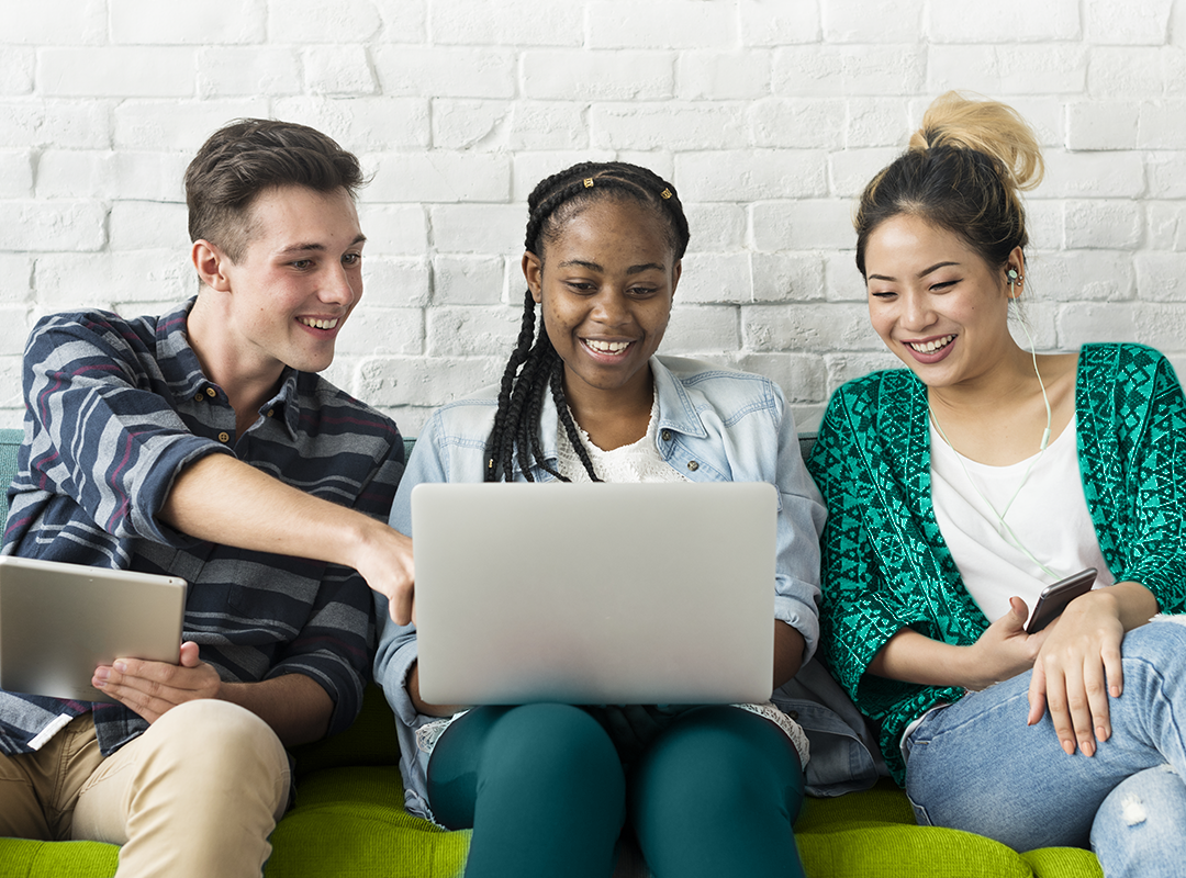 Jovens e independência financeira: pequenas atitudes fazem toda a diferença. 