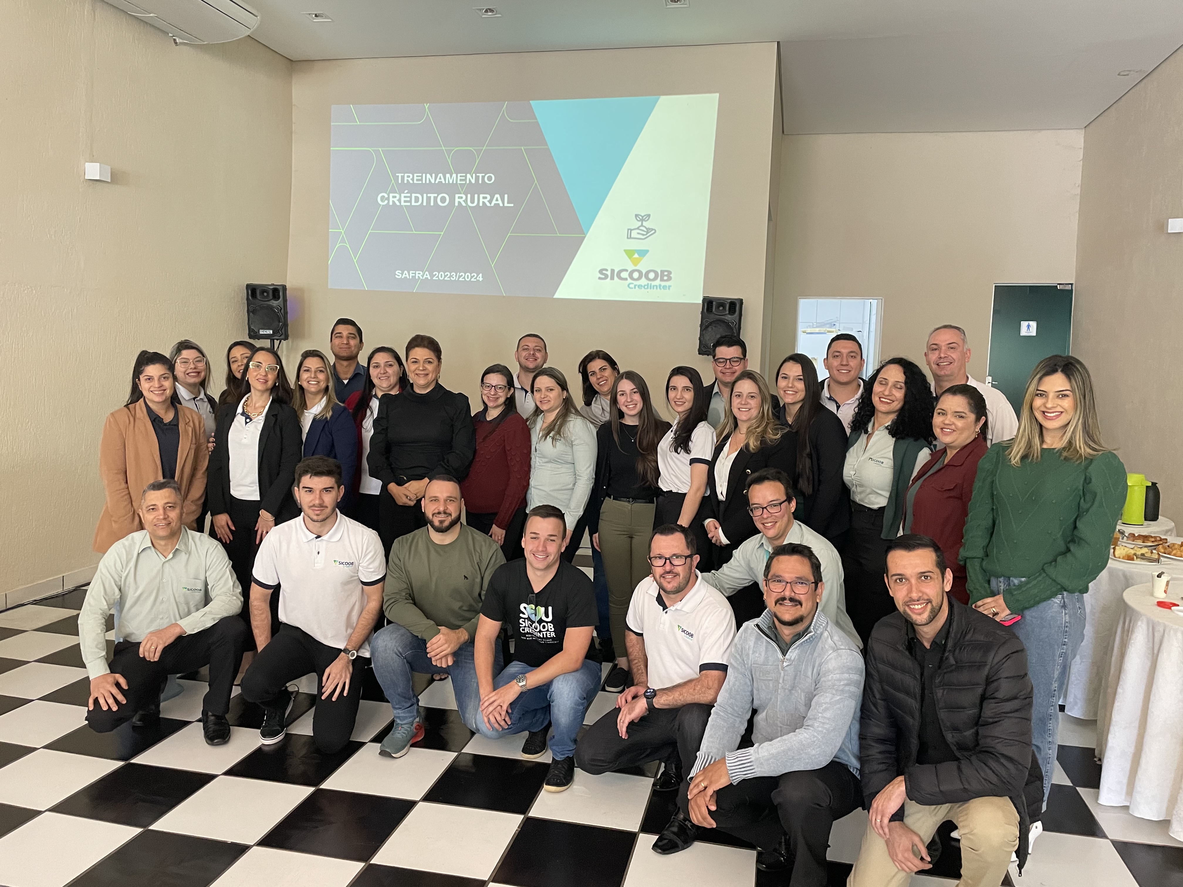 pessoas que participaram do treinamento sobre rural 